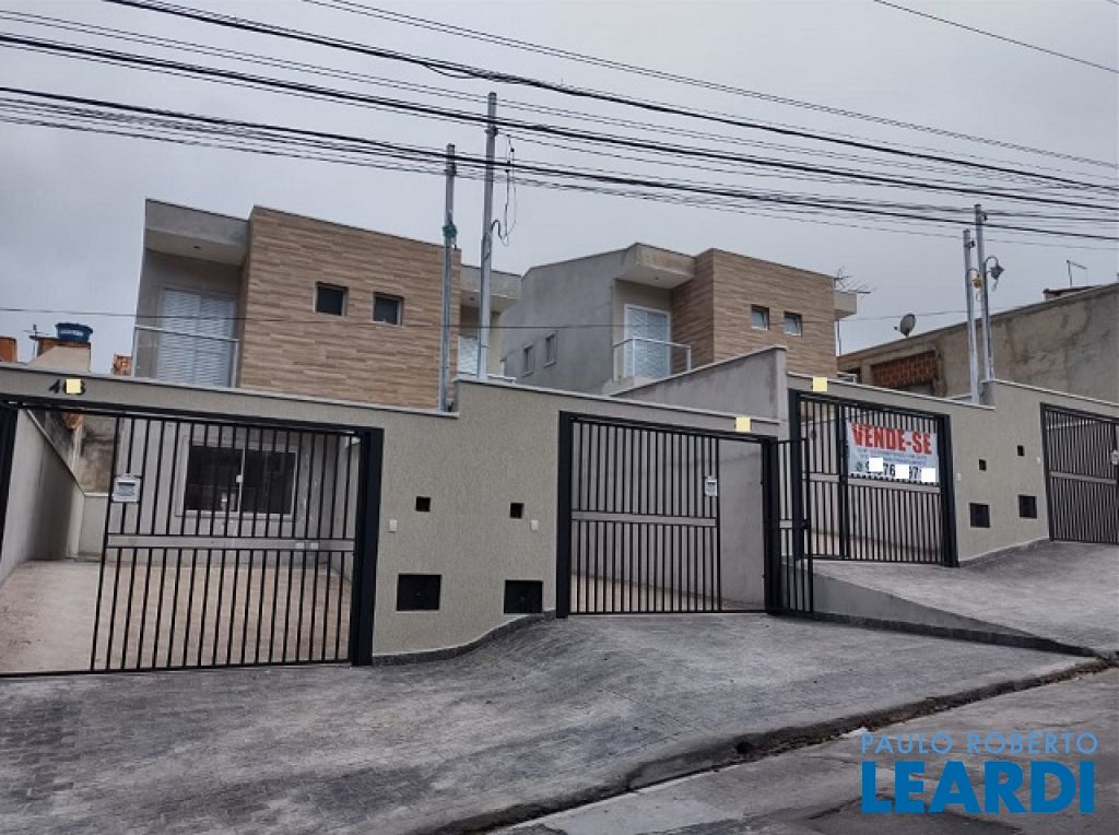 Casas, sítios e áreas à venda Nakamura Park, Cotia - SP