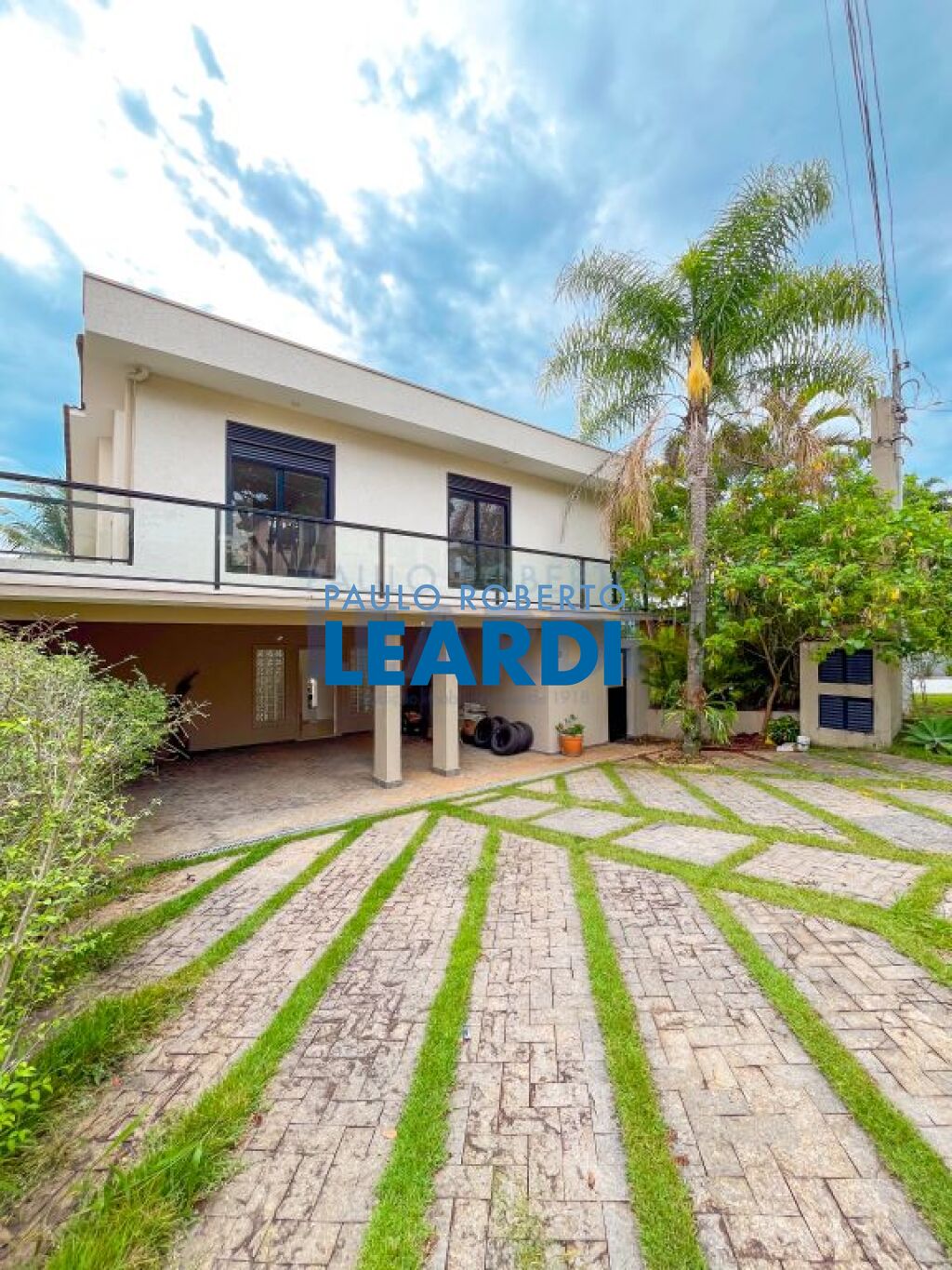 Casa de Condomínio