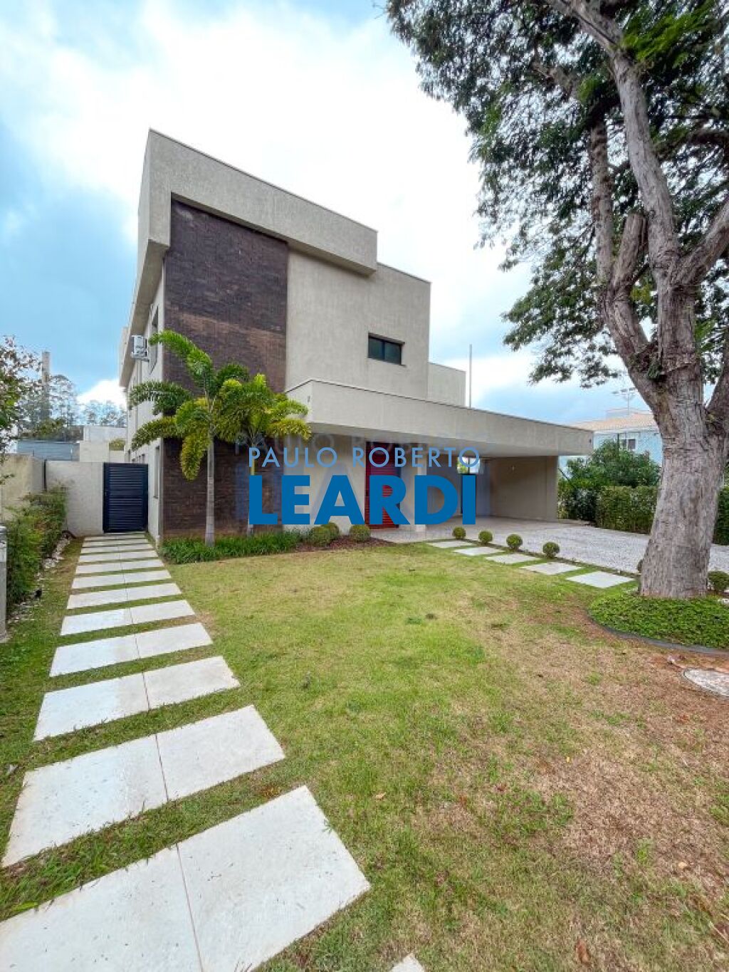 Casa de Condomínio