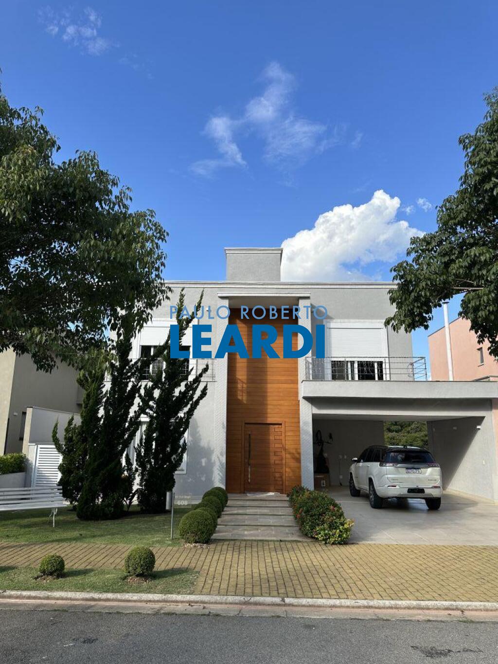 Casa de Condomínio
