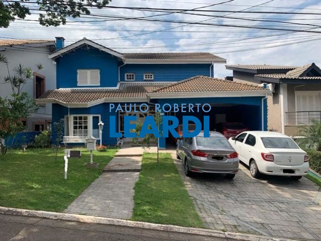 Casa de Condomínio