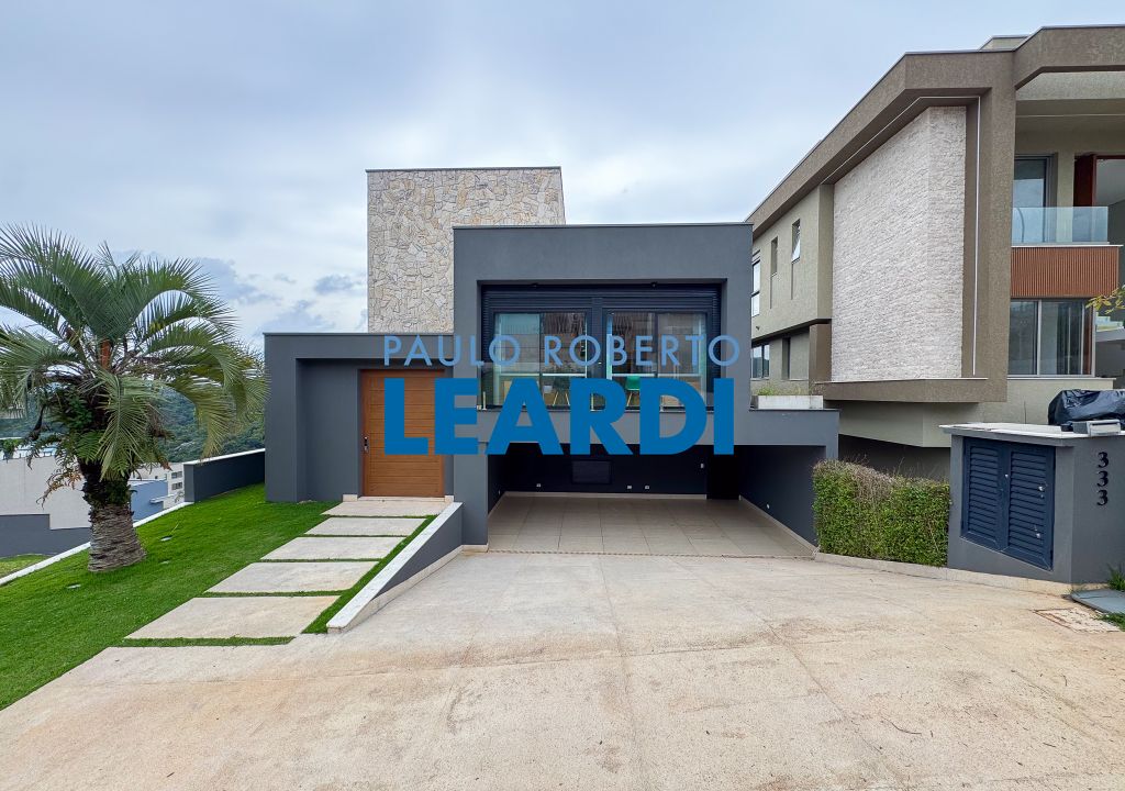 Casa de Condomínio