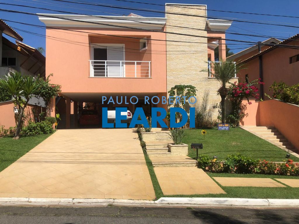 Casa de Condomínio