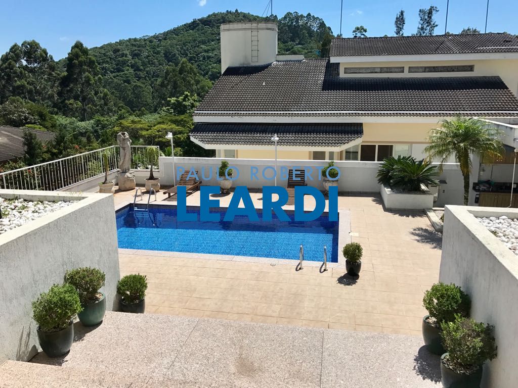 Casa de Condomínio