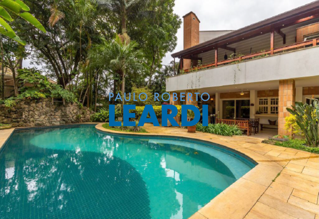 Casa de Condomínio