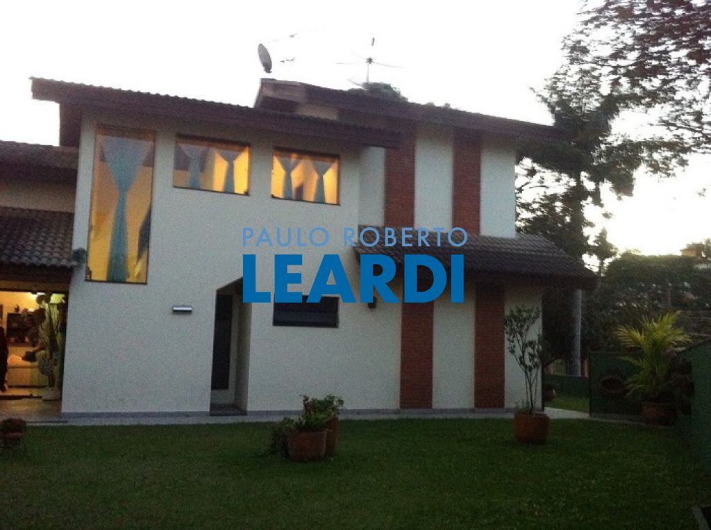 Casa de Condomínio