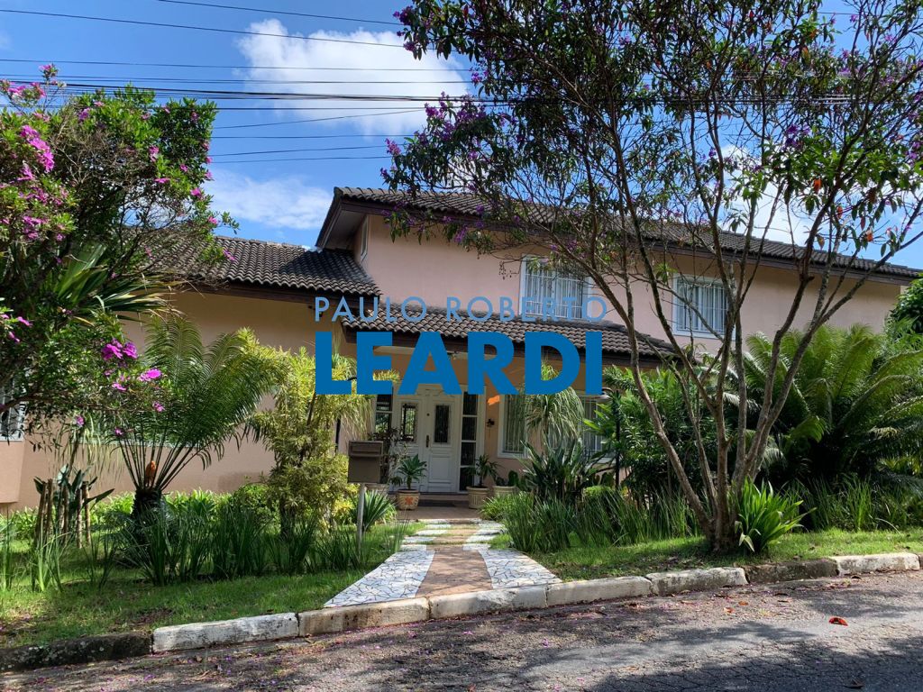 Casa de Condomínio