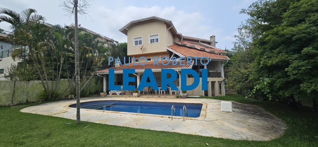 Casa de Condomínio