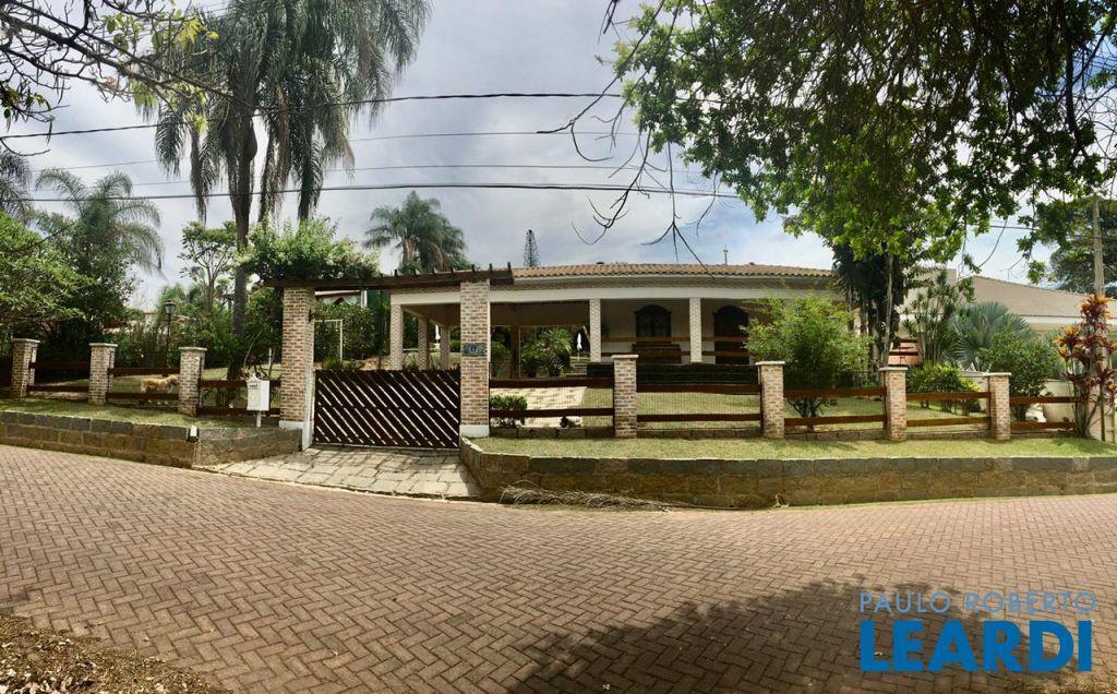Casa Em Condomínio à Venda em Clube De Campo Valinhos