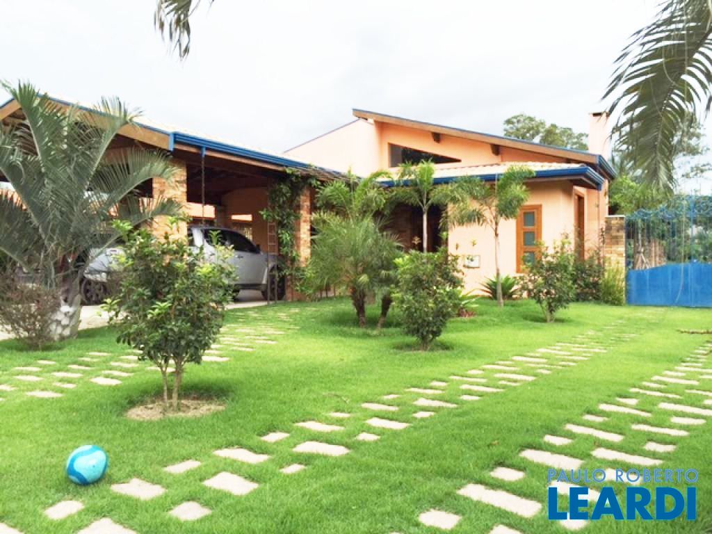 Casa Em Condomínio à Venda em Clube De Campo Valinhos