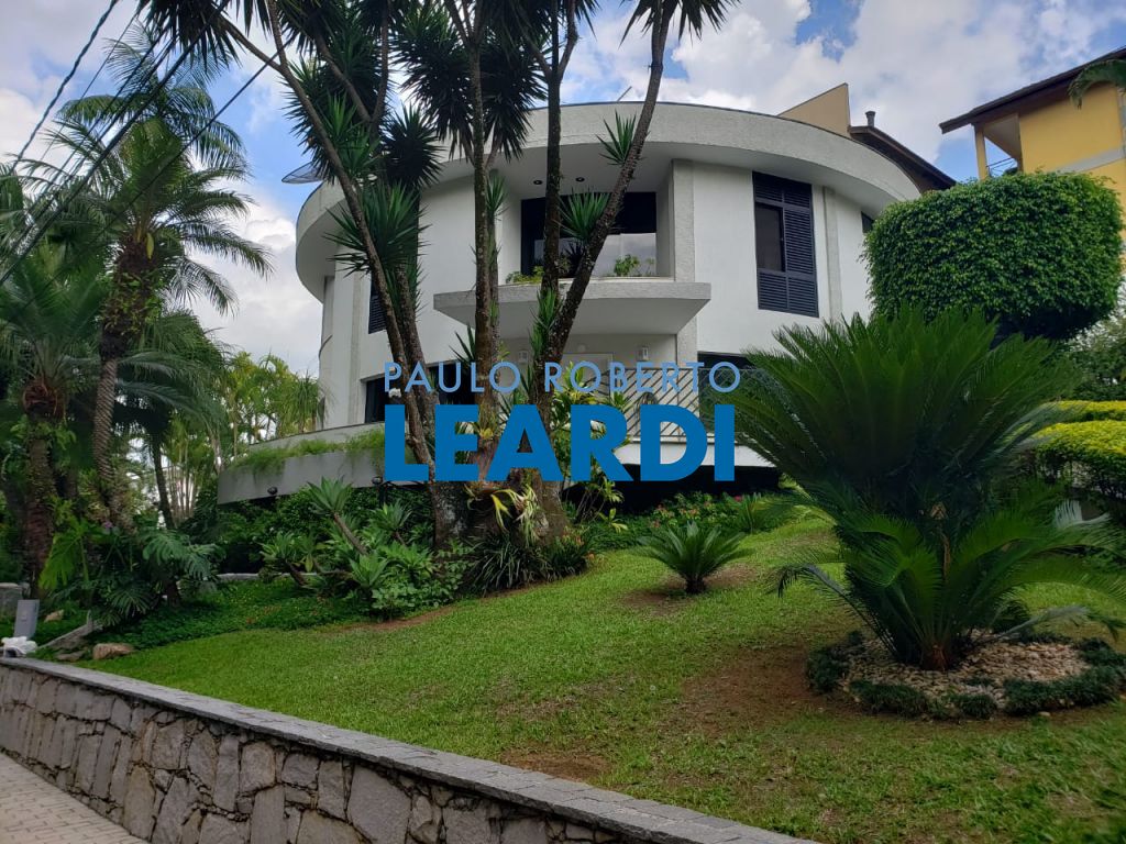 Casa de Condomínio