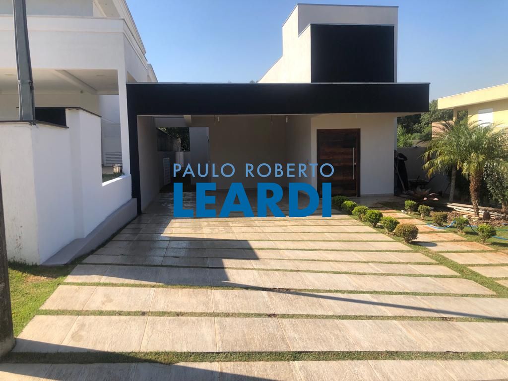 Casa de Condomínio