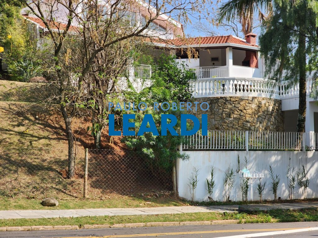 Casa de Condomínio