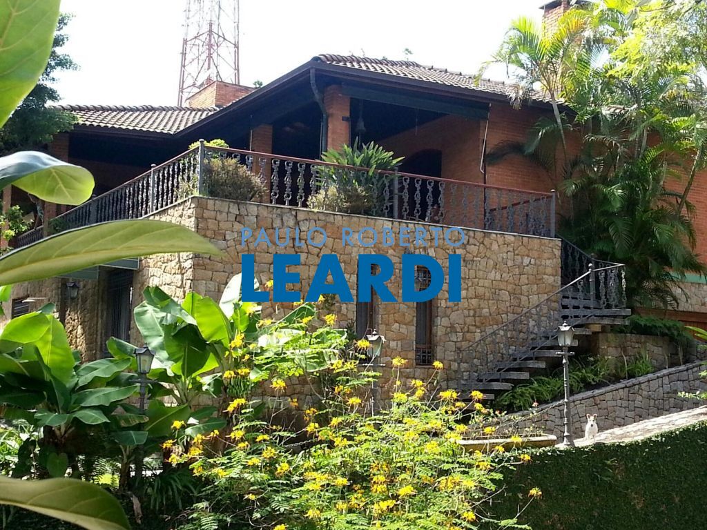 Casa de Condomínio