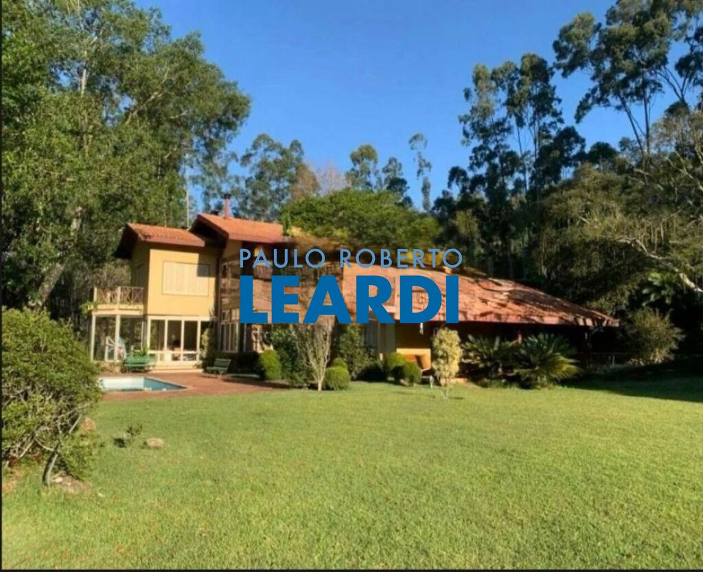 Casa de Condomínio