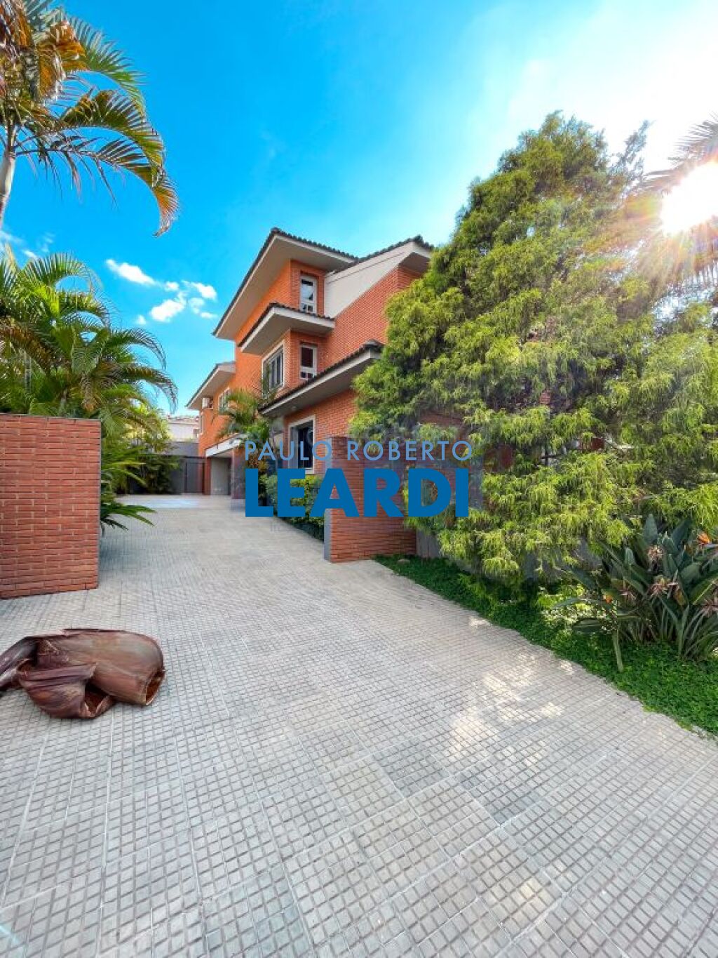 Casa de Condomínio
