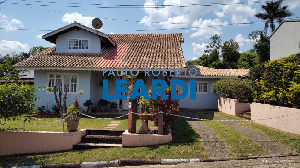 Casa de Condomínio