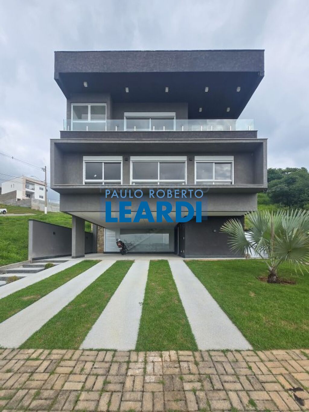 Casa de Condomínio