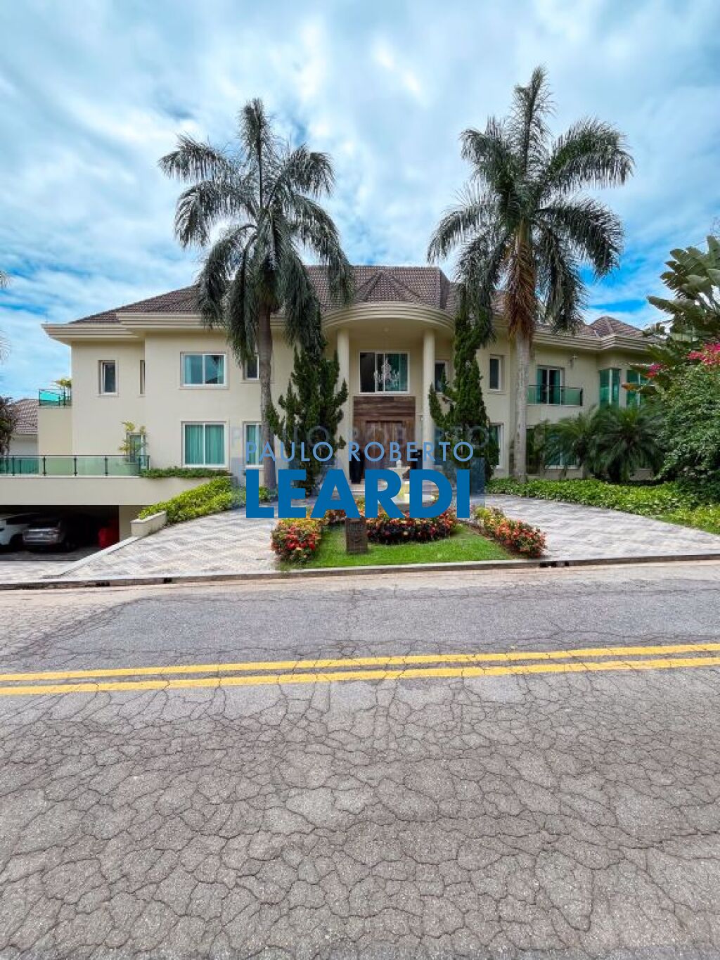 Casa de Condomínio