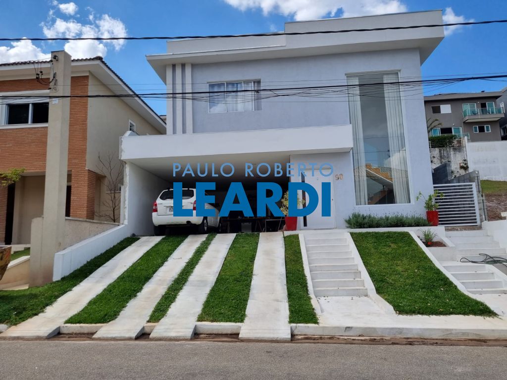 Casa de Condomínio