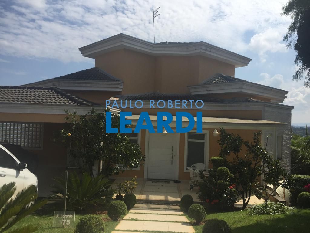 Casa de Condomínio