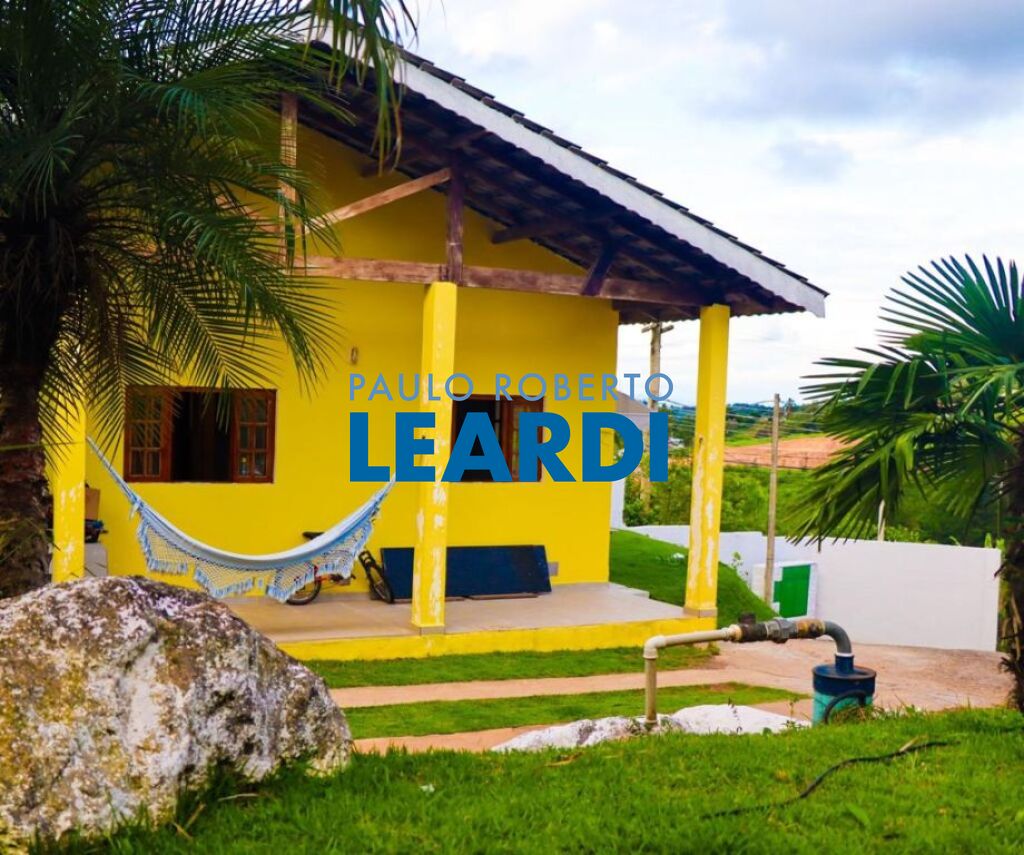 Casa de Condomínio