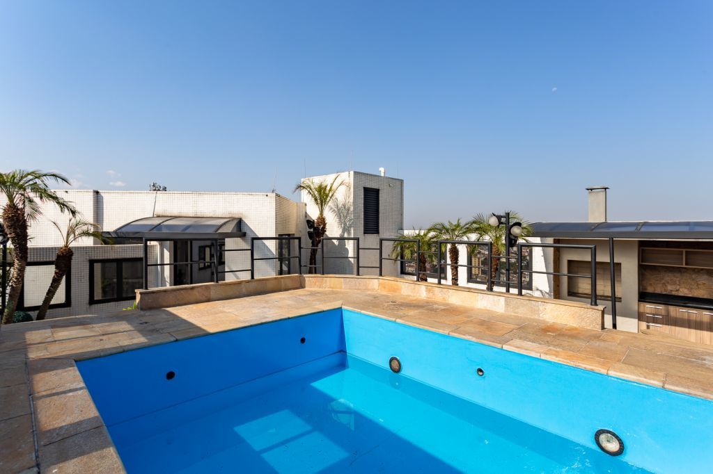 Cobertura à Venda em Água Fria,